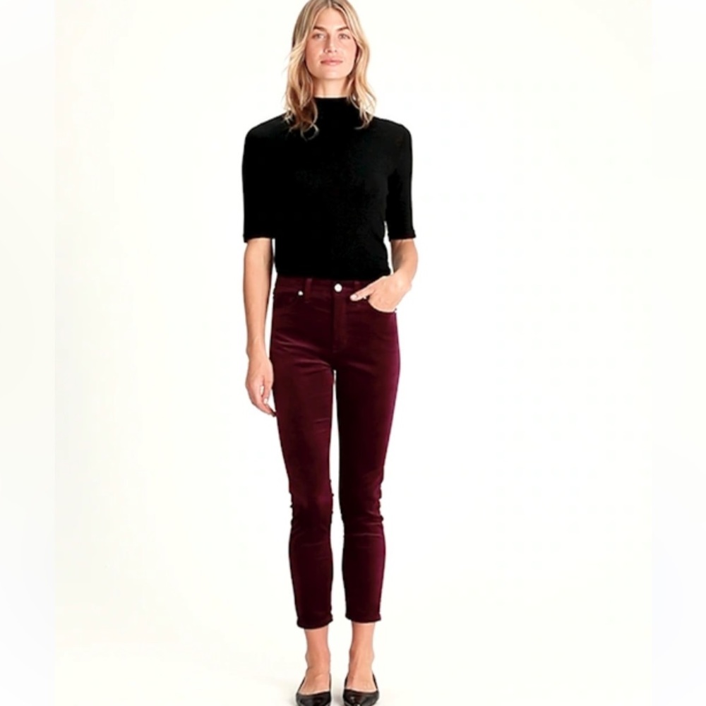 SOLD OUT Banana Republic sloan burgundy velvet pants